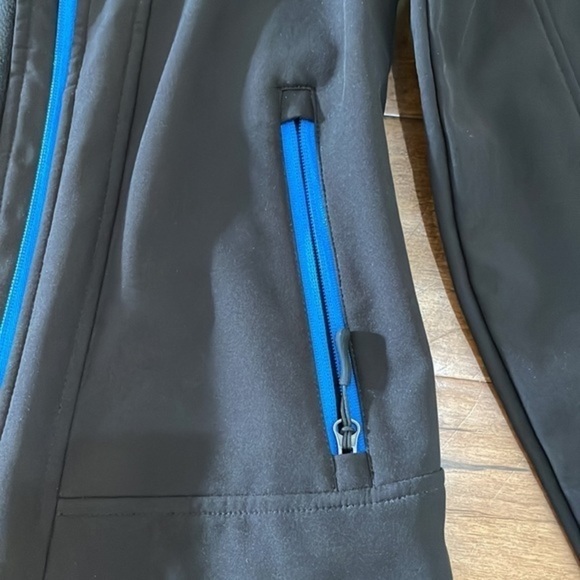 Snozu Black with Blue Accents Softshell Jacket with Hood women’s small - Picture 4 of 6